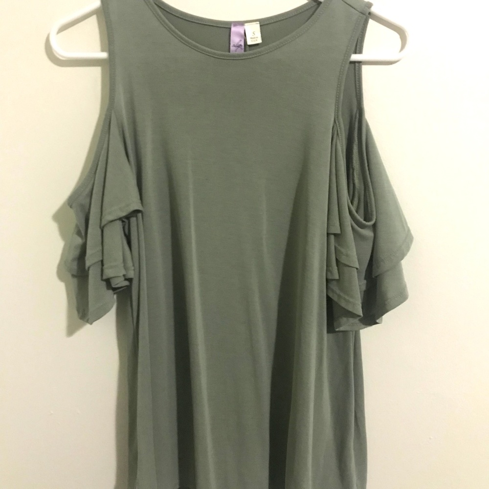 Green Blouse with open shoulder